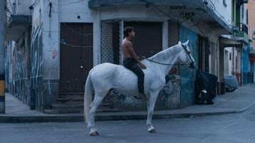  Kolumbianische Filmfestspiele: Eine Ode an den Wandel und die Verstrickungen des kolumbianischen Kinos