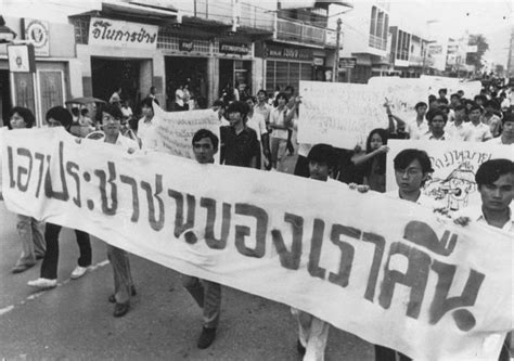 Der Thailändische Studentenaufstand von 1973: Ein Wendepunkt für die Demokratiebewegung in Thailand und eine Herausforderung für die etablierte Monarchie